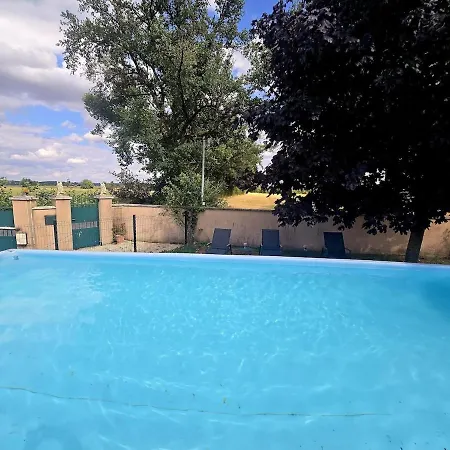 Cosy - Le Pal - Piscine - Chevaux Et Nature Δωμάτια σε οικογενειακή κατοικία Vaumas